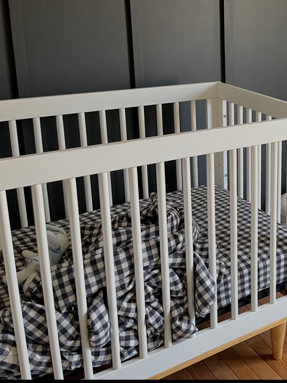Pehr organic cotton crib sheet with matching comforter